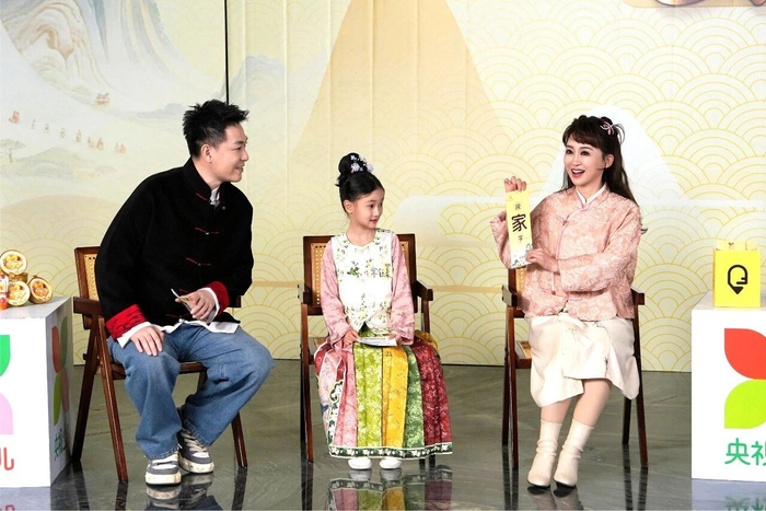 (央视少儿文化栏目《汉字会说话》,图源网络)