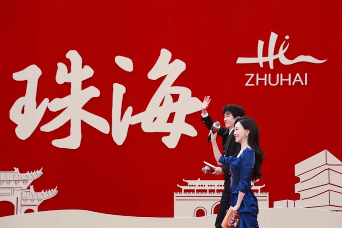 ▲CMG第四届中国电视剧年度盛典红毯现场。梁冠贤/摄