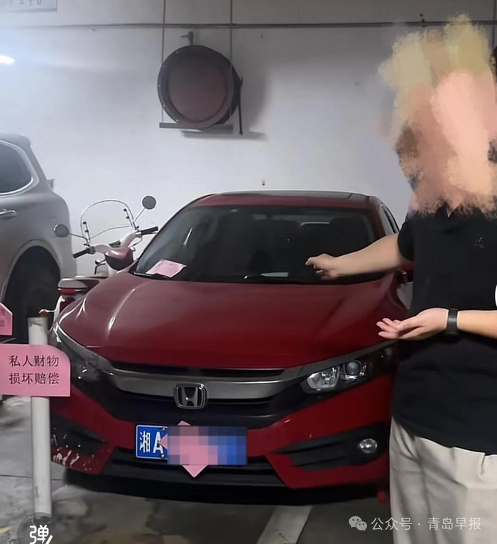 闵先生此前在社交平台发布的视频截图