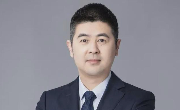 华富基金原副总经理陈启明