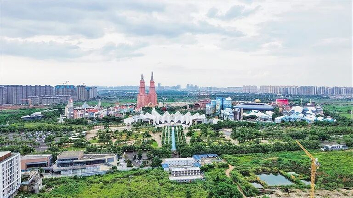 海南长影奇幻乐园。