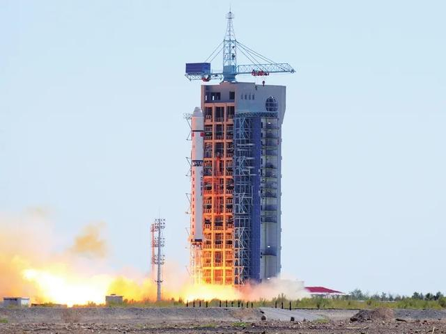 2015年一箭四星发射/图源：吉林日报