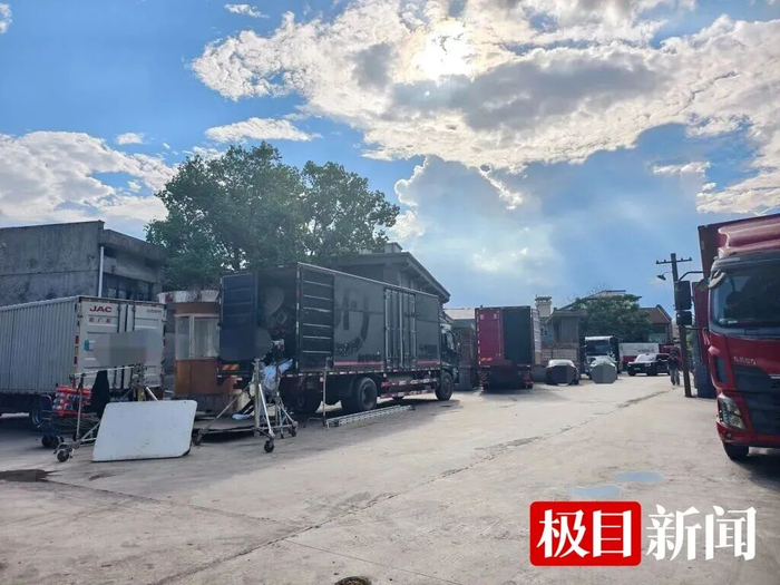 横店的一个片场（极目新闻记者 刘琴 摄）