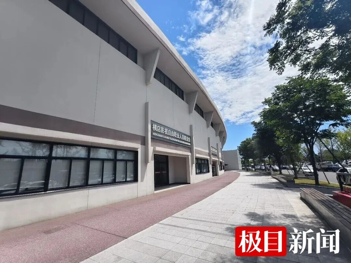 横店影视自由职业人员联谊会（极目新闻记者 刘琴 摄）