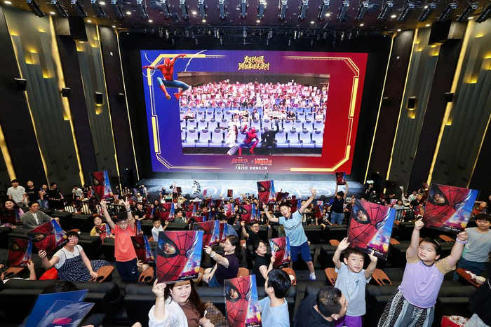 电影《蜘蛛侠：崭新之日》观影活动现场 图据中影