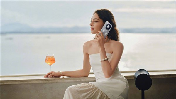 华为Mate 80荣登上半年国产手机销量冠军，Mate 90热切期待