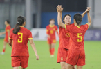 中国U17女足两连胜进11球丢0球：今天6-0拜仁、昨天5-0皇马，后天将对阵曼城