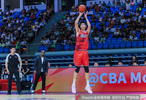 媒体人：NCAA只是徐昕的首选 不排除其它的留洋路径 他出去是好事