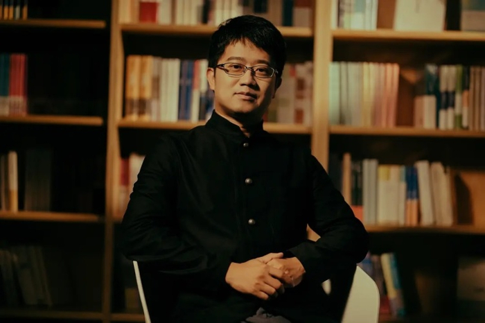 作家马伯庸接受《环球时报》专访:好故事能带读者走近陌生的历史|秦二世必须死|上海市|张苍|徐福|张良_手机新浪网