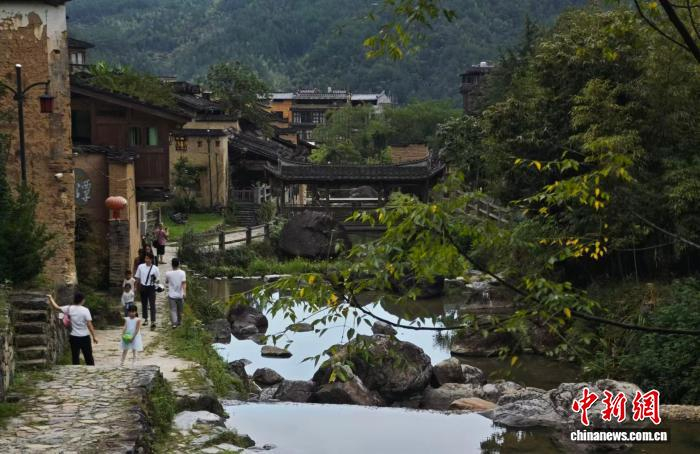 （活力中国调研行）福建古村新潮：喝老祖宗的酒，走年轻人的路|福建省|宁德市|屏南县|熙岭乡|非遗_手机新浪网