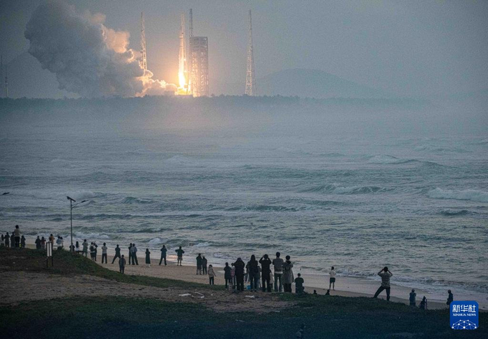 【海评面】外媒关注中国“航天文旅热”:发射场变旅游胜地_新浪新闻