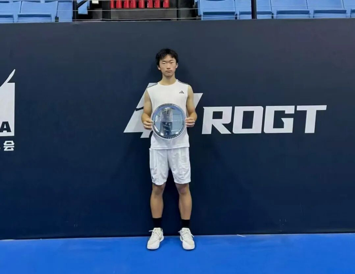 沈孜齐斩获ITF国际青少年网球巡回赛马鞍山站亚军