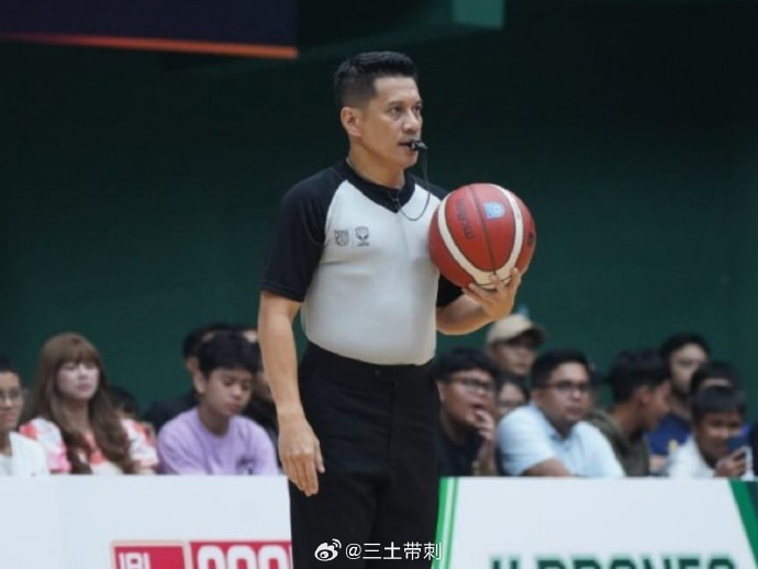 媒体人：中国对战黎巴嫩的三名裁判分别来自澳大利亚/泰国/印尼