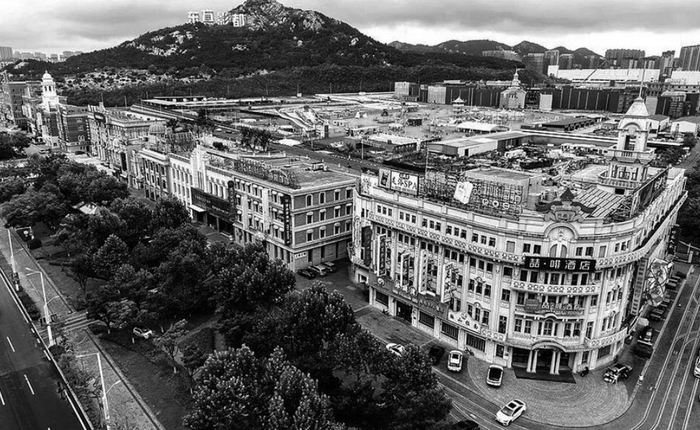         国内基地可以复刻充满生活痕迹的异域场景。