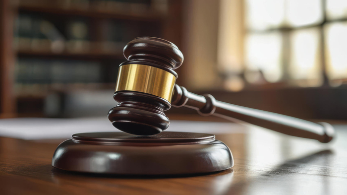 17岁学生接受舞蹈培训时被老师压腿致九级伤残 涉事培训机构被判赔21万余元