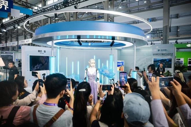 AI的飞速进化，可能将重塑未来经济形态。海沙尔 摄