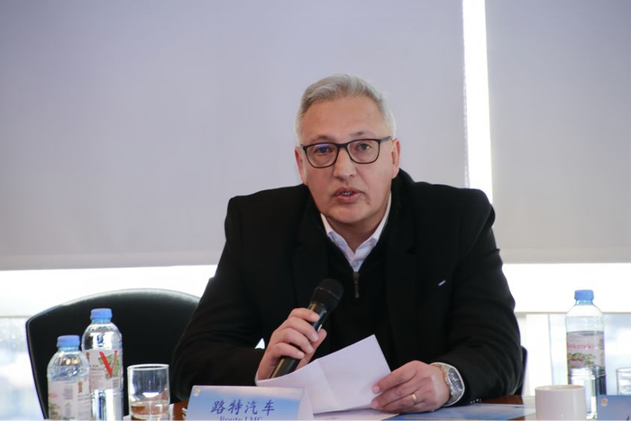 阿根廷企业在活动现场发言