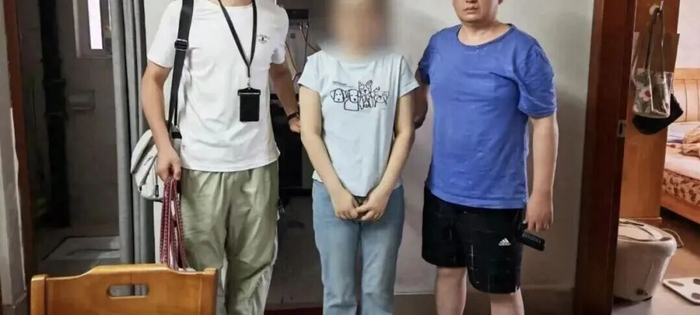 抓捕犯罪嫌疑人（中）  图据警方