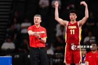 记者：中国男篮有着纸面实力的优势 要控制好篮板 限制日本的反击