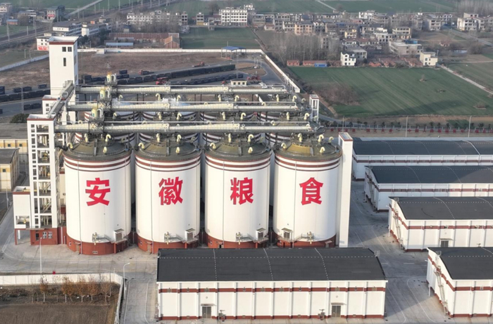 ▲亳州市分行支持利辛省级粮食储备库高大平房仓建设