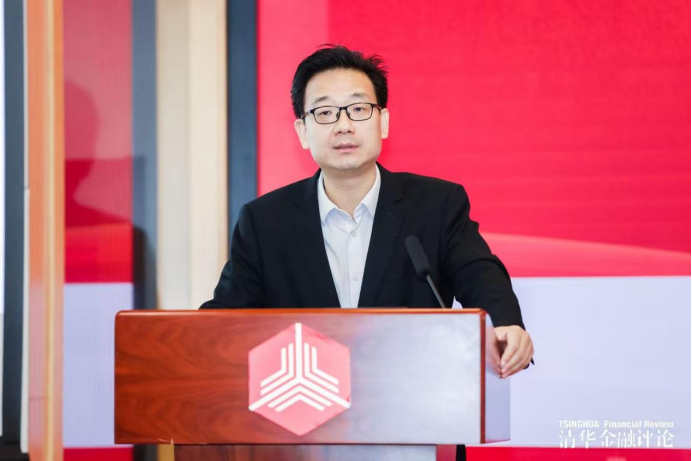 图为杨东