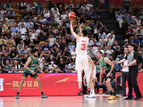 2年前的今天：胡明轩三分压哨绝杀 中国热身赛复仇约文图特