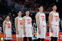 媒体人：真正阻碍中国篮球发展进步的是政策的毫无远见和朝令夕改