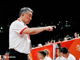 媒体人：这场比赛把中国篮球僵化体现得淋漓尽致 只输5分“厉害”