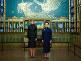视频丨彭丽媛同美国总统特朗普夫人梅拉尼娅参观国立亚洲艺术博物馆
