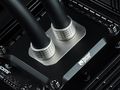 Intel下一代接口稳了！暴力熊新款水冷头确认支持LGA1954：三代通用