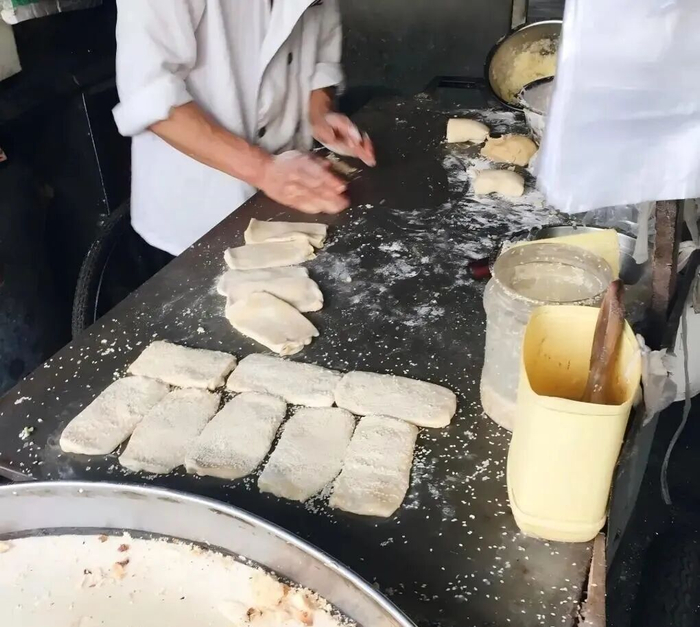 ▲图源：周周、你喜欢海吗我喜欢浪