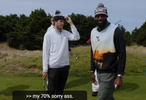 詹姆斯自嘲罚球：也许我罚球时该用这招 我这70%的命中率太烂了