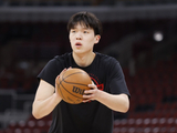 杨瀚森官方身高2米16&体重121公斤 相比新秀赛季训练营时都有下降