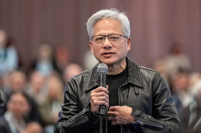 黄仁勋 图源：视觉中国