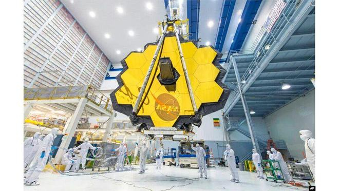 詹姆斯·韦伯空间望远镜（JWST）| 来源：互联网
