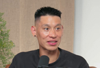 林书豪回忆CBA趣事：在客场吃饭时 好几人突然端上来一整只烤全羊