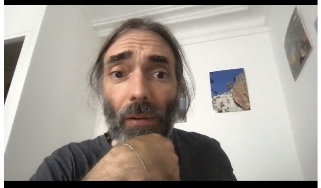 塞德里克・维拉尼接受每经记者视频专访