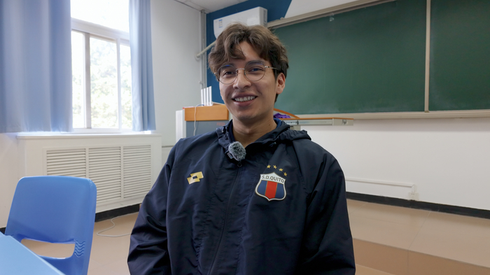 北京语言大学应用中文学院厄瓜多尔学生安大伟/记者拍摄