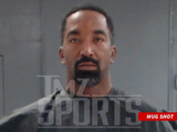 这次有几个朋友探视？TMZ：前NBA球员JR·史密斯因家暴被捕