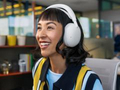 罗技带来Zone Vibe Pro头戴式耳机：40mm驱动单元，支持全天候应用场景