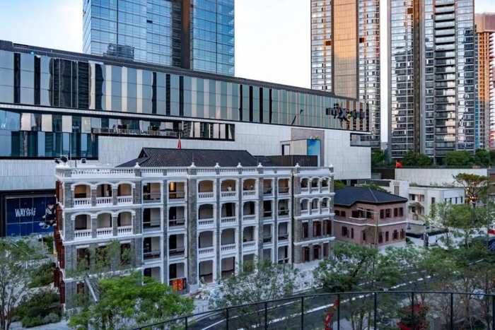 图为广州白鹅潭万象城鹅潭坊