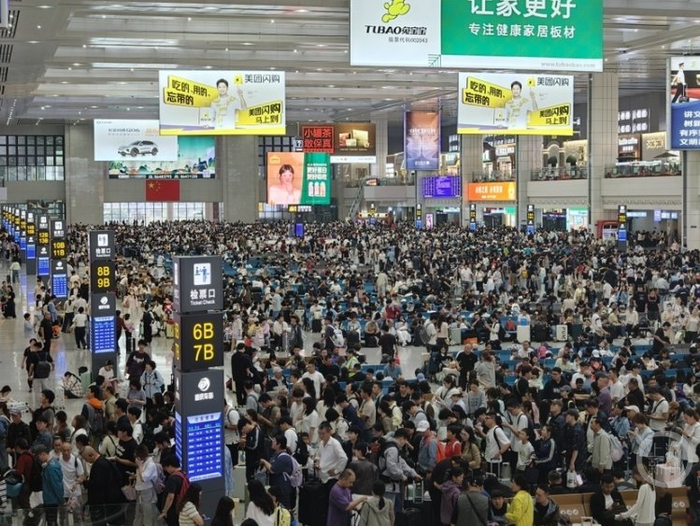 重庆北站候车大厅