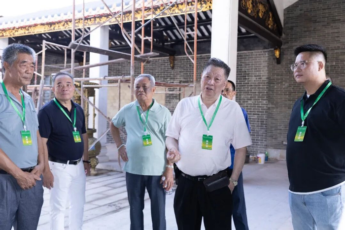 嘉宾向研学团分享侨乡文化。