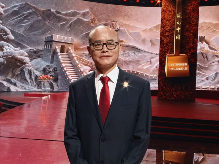   2026年7月14日，龙进品在感动中国2025年度人物颁奖现场。本组图片均为受访者供图