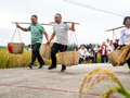 “反向过节”悄然流行：长假不必被打卡绑架 | 新京报快评