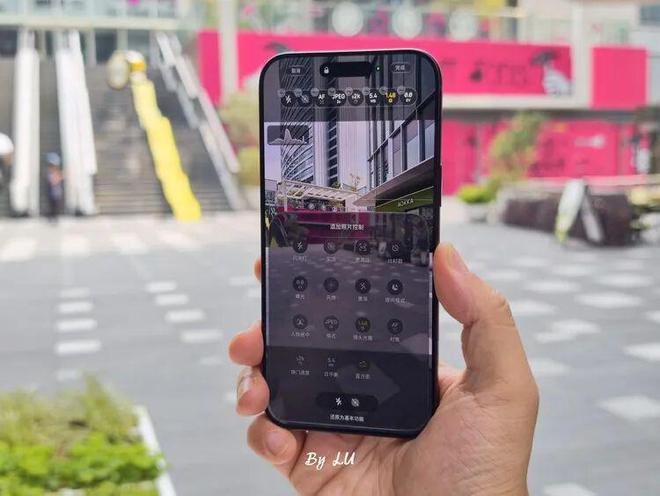  图源：不客观实验室