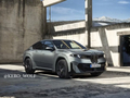 2027 款宝马电动轿跑 SUV iX4 曝光：溜背造型，17.9 英寸中央触控屏