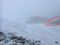 两驴友擅闯哈巴雪山核心保护区被困，其中一人滑坠骨折 获救后两人被处罚并自担9万元救援费