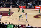 空中作业！梅里尔送妙传 海佐尼亚空接拿到重返NBA首分
