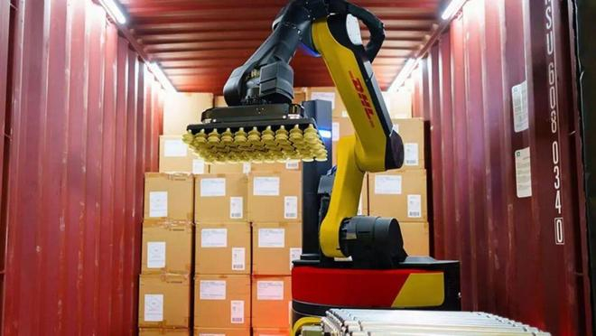 Stretch执行仓库卸货任务。图源：DHL